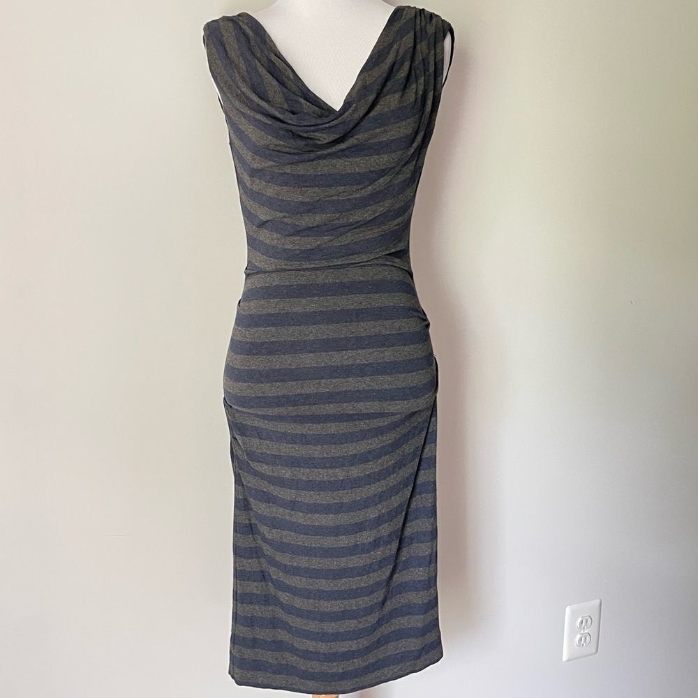 Artelier Nicole Miller Body Con Ruched dress